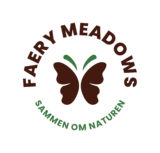 logo med tekst og sommerfugl